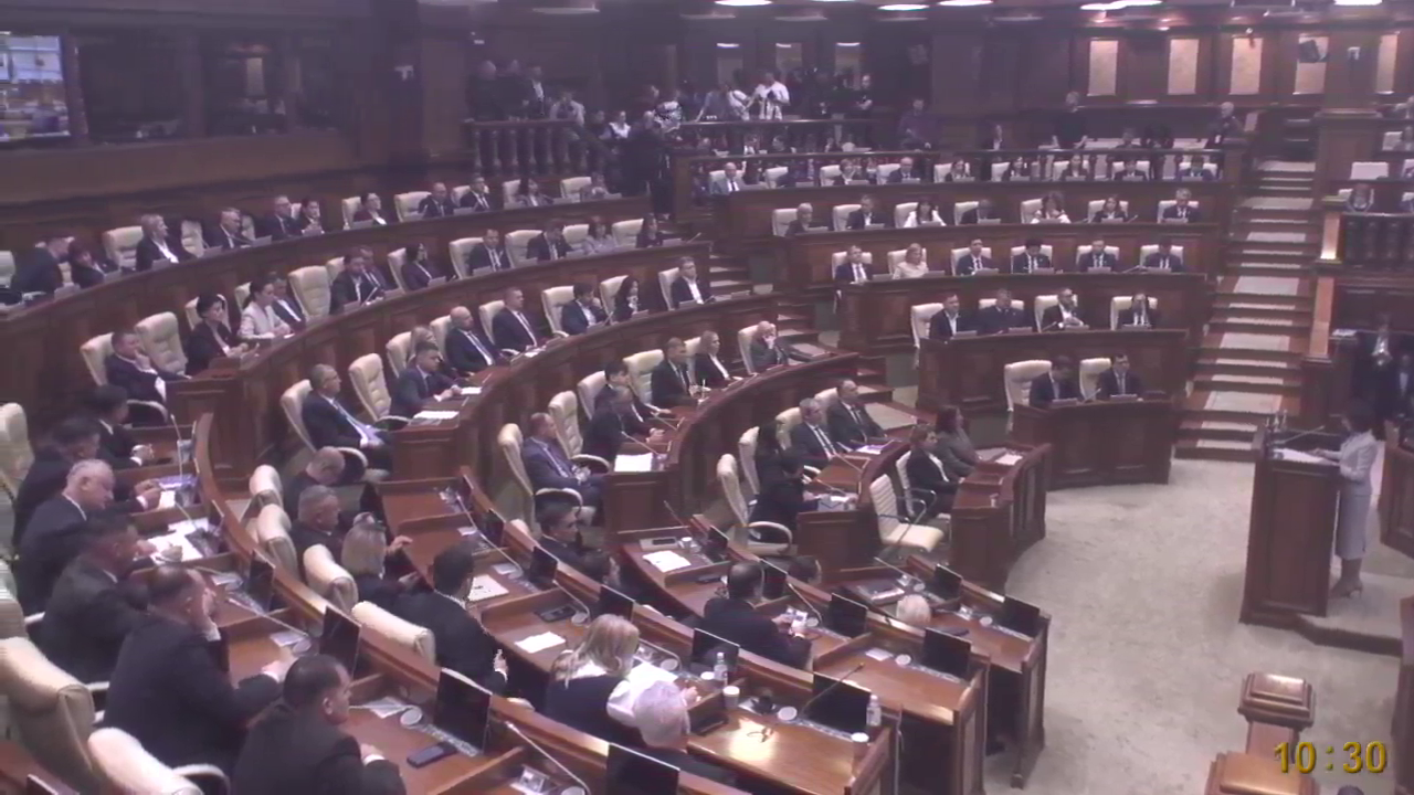 Salariu_mare_și_un_loc_de_muncă_aproape_de casă_Ceși_mai_doresc_candidații_moldoveni_LucruMD