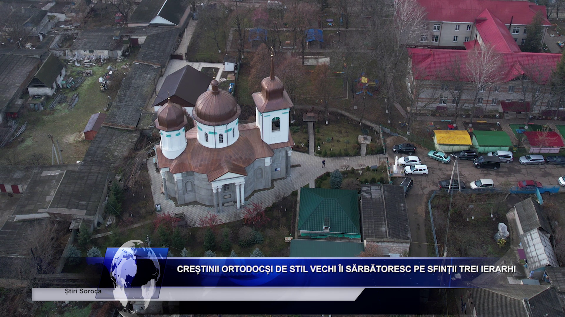 Creștinii ortodocși de stil vechi îi sărbătoresc pe Sfinții Trei Ierarhi - Vasile cel Mare, Grigorie Teologul și Ioan Gură de Aur