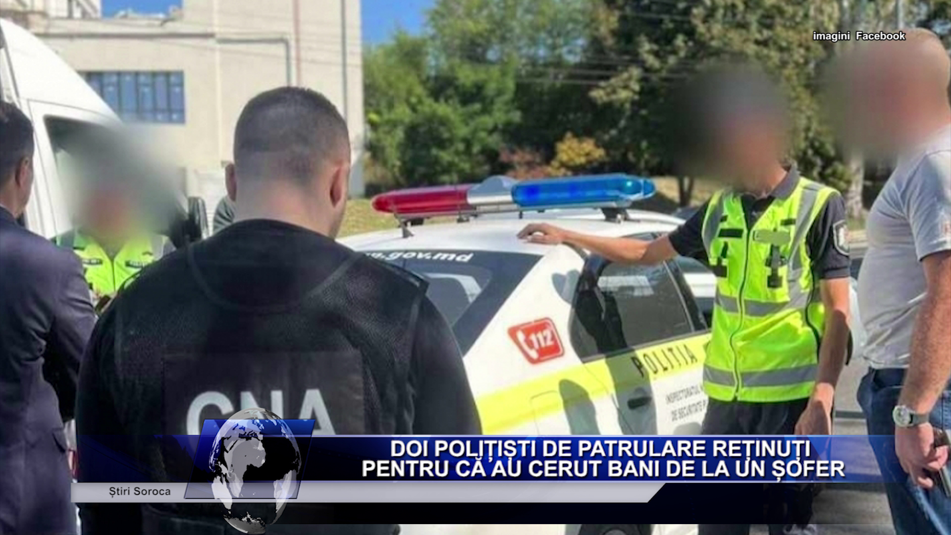 Doi polițiști de patrulare reținuți pentru că au cerut bani de la un șofer